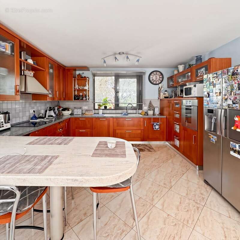 Maison à VILLEMOMBLE