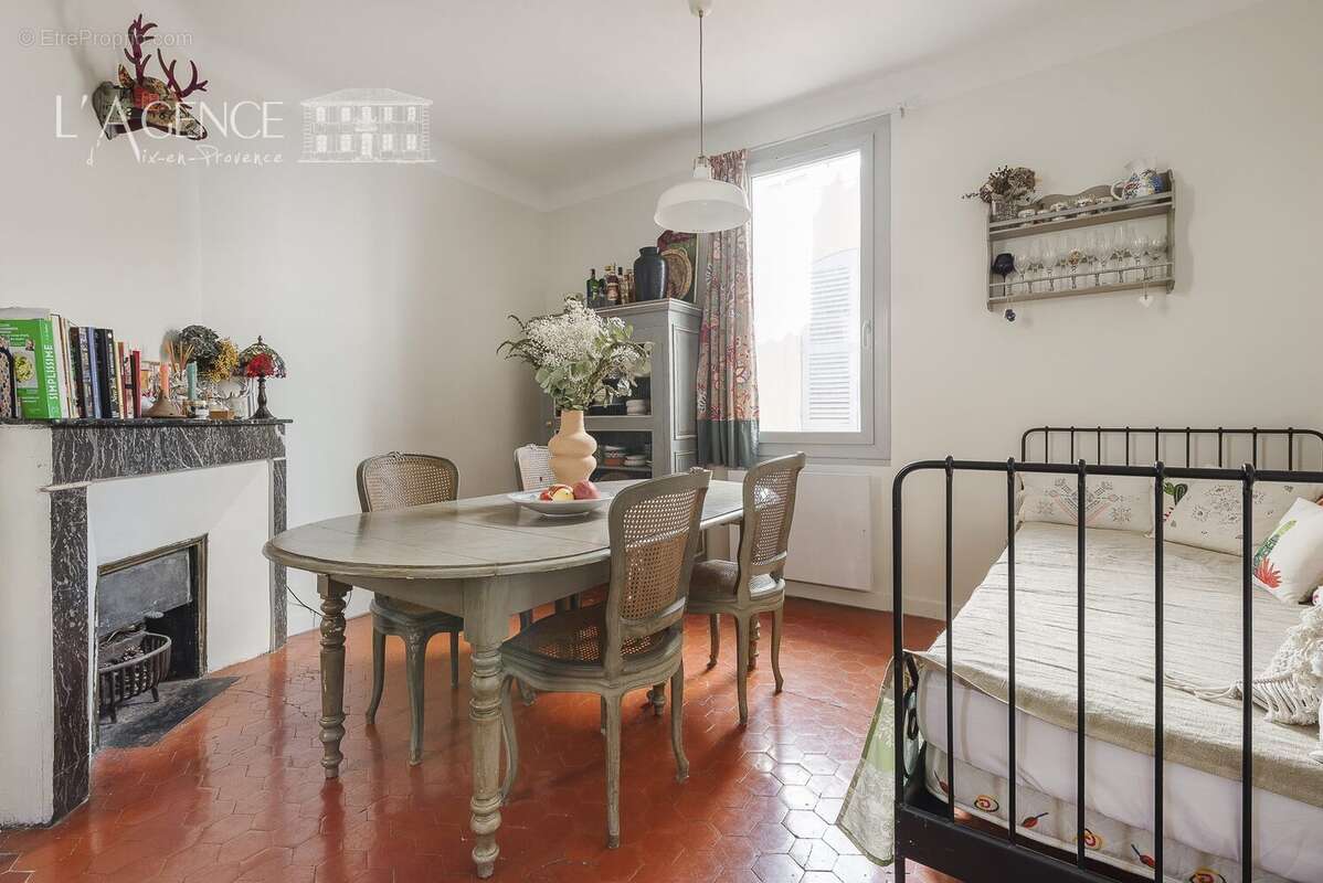 Appartement à AIX-EN-PROVENCE