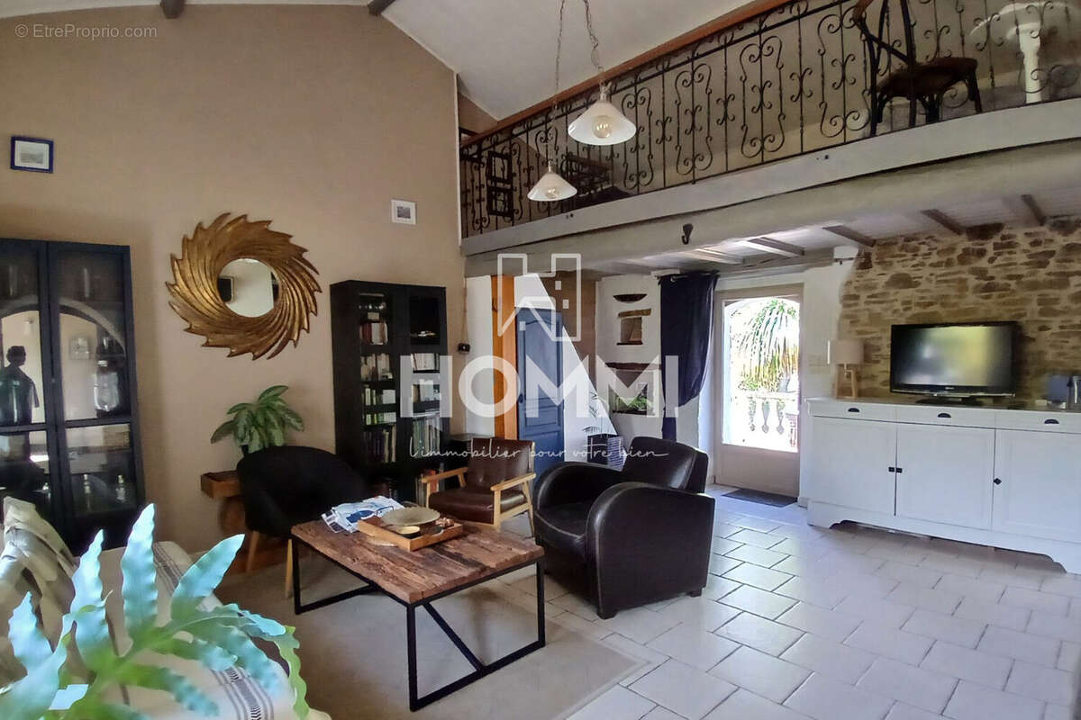 Maison à LE CELLIER