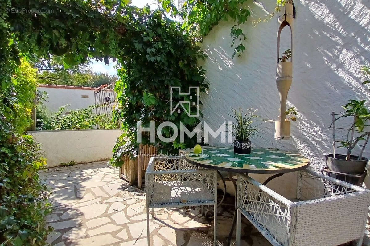 Maison à LE CELLIER