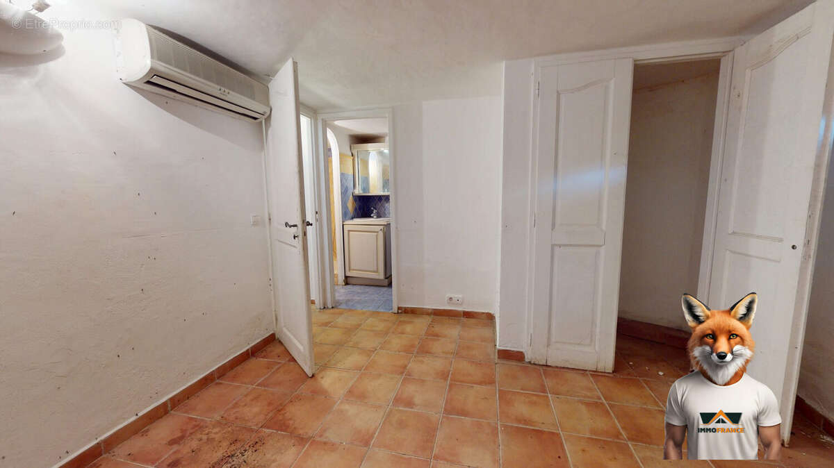 Appartement à COGOLIN