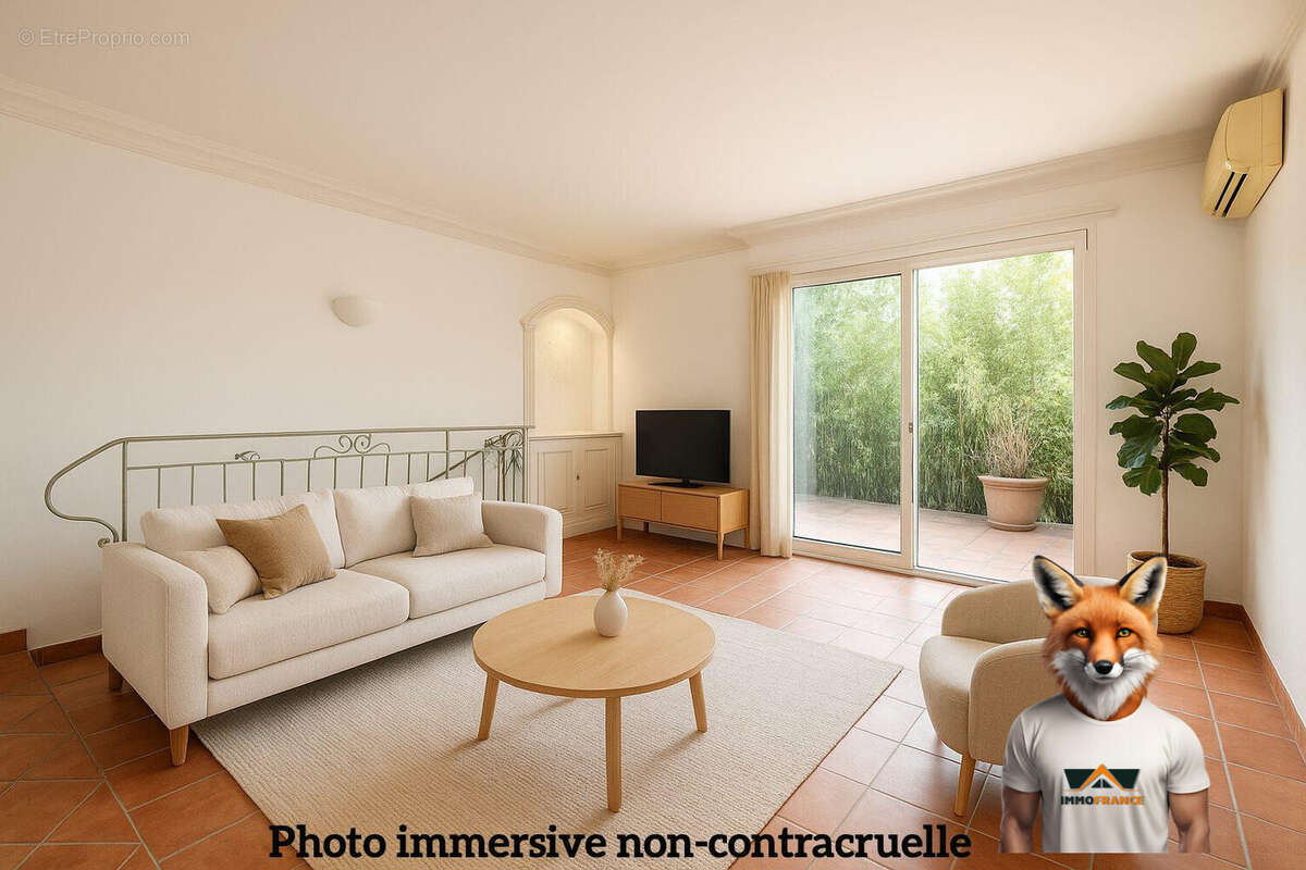 Appartement à COGOLIN