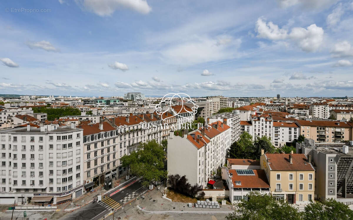 Appartement à LYON-7E