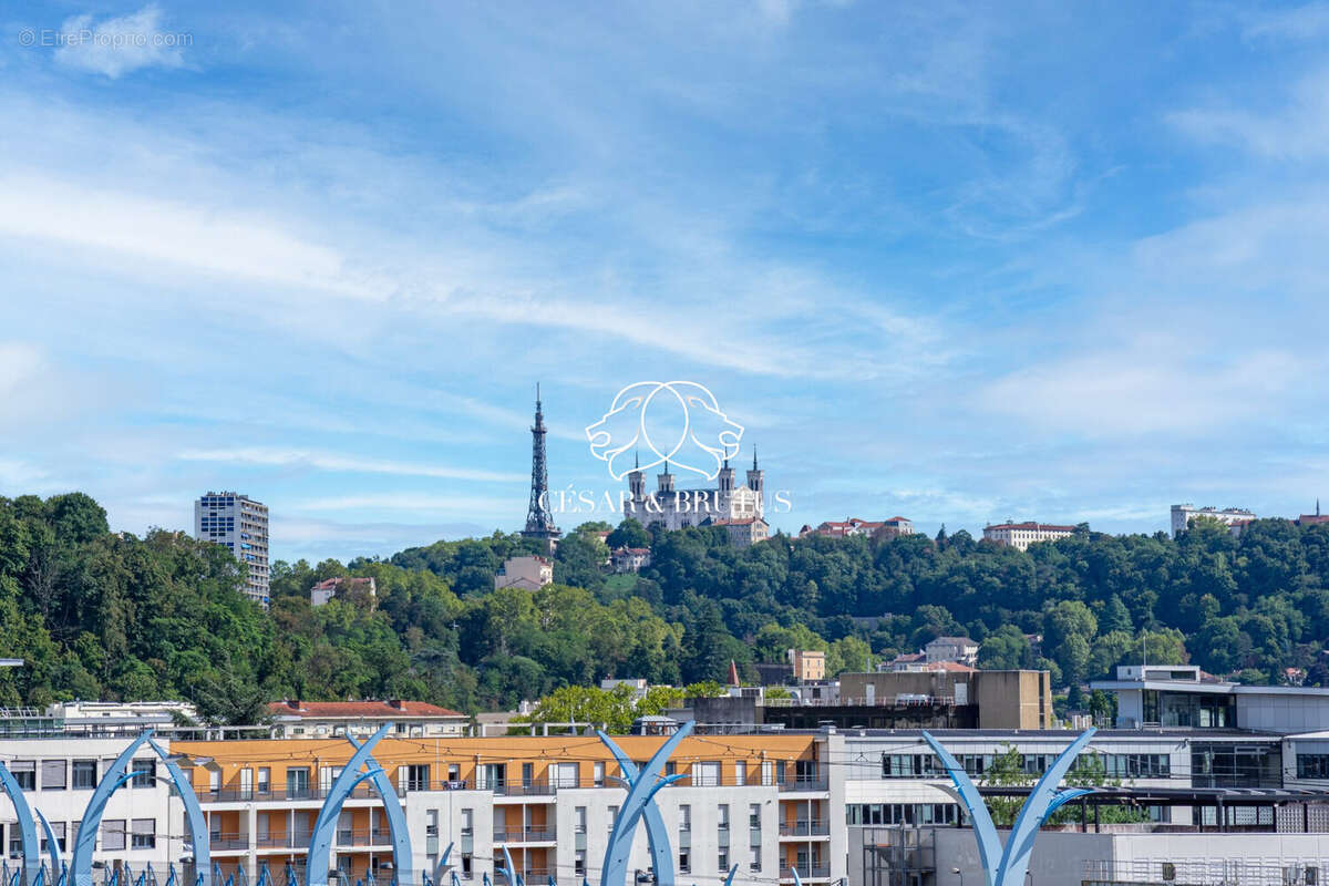 Appartement à LYON-9E