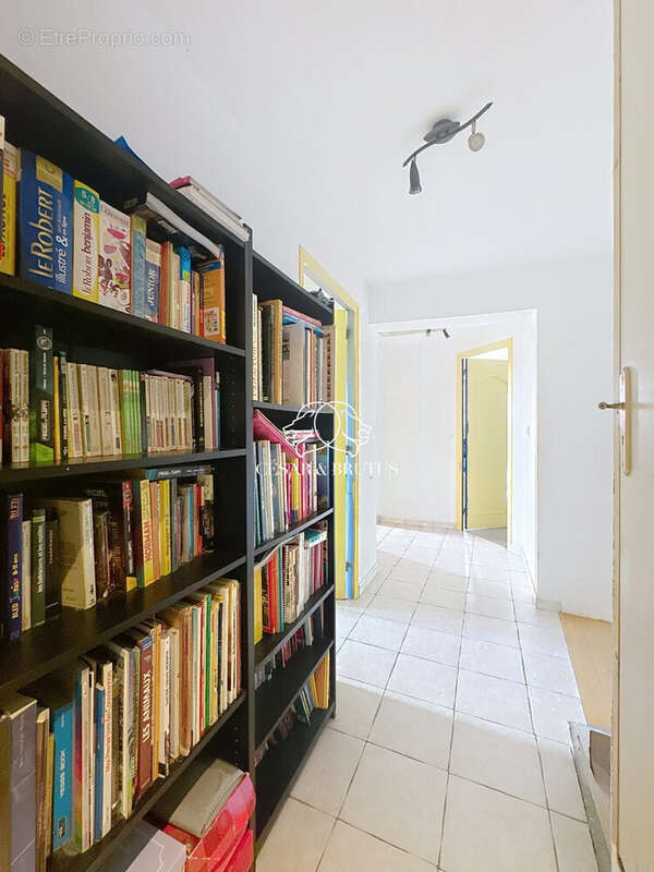 dégagement - Maison à SAINT-JEAN-LE-VIEUX