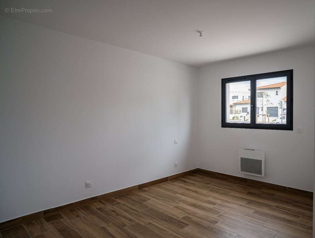 Maison à SAINT-JEAN-LASSEILLE