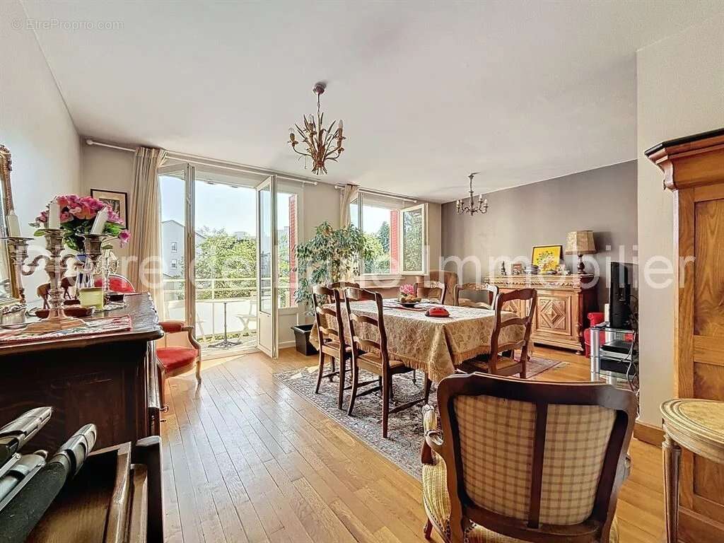 Appartement à LYON-5E