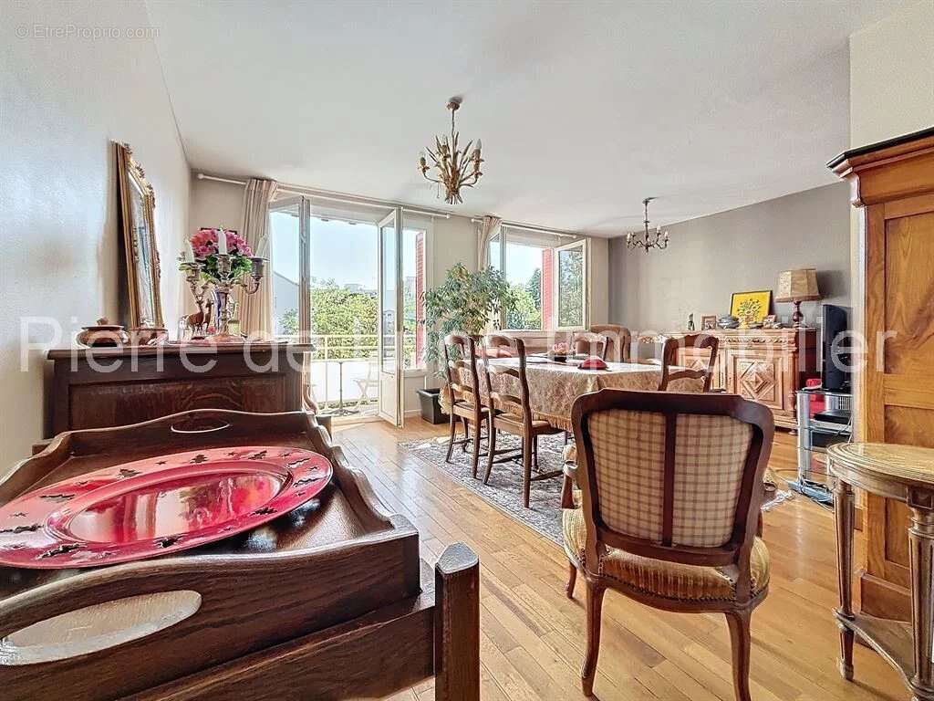 Appartement à LYON-5E