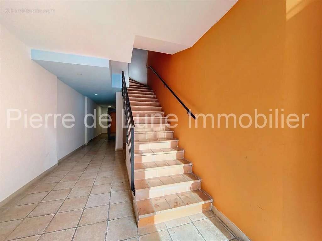 Appartement à PERTUIS