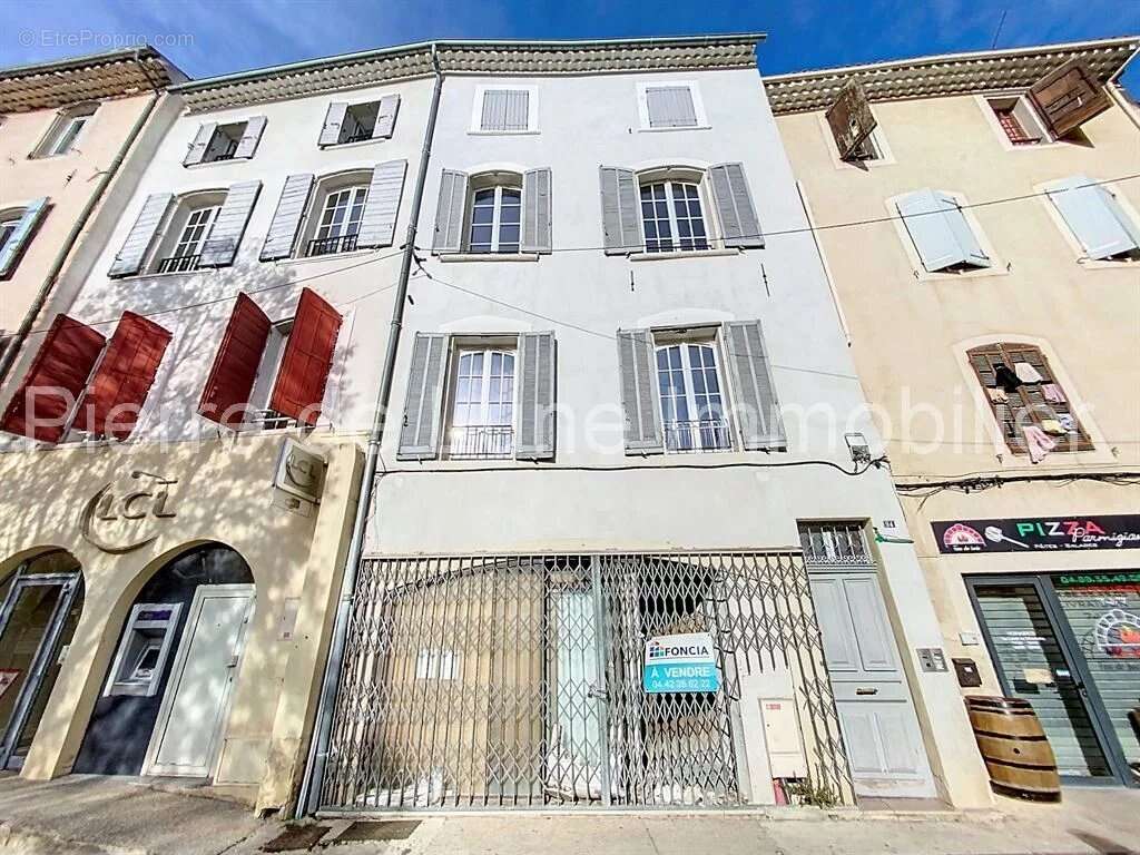 Appartement à PERTUIS