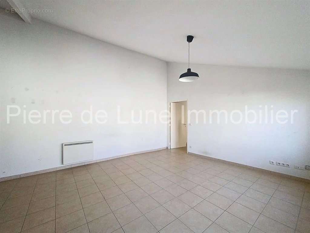 Appartement à PERTUIS