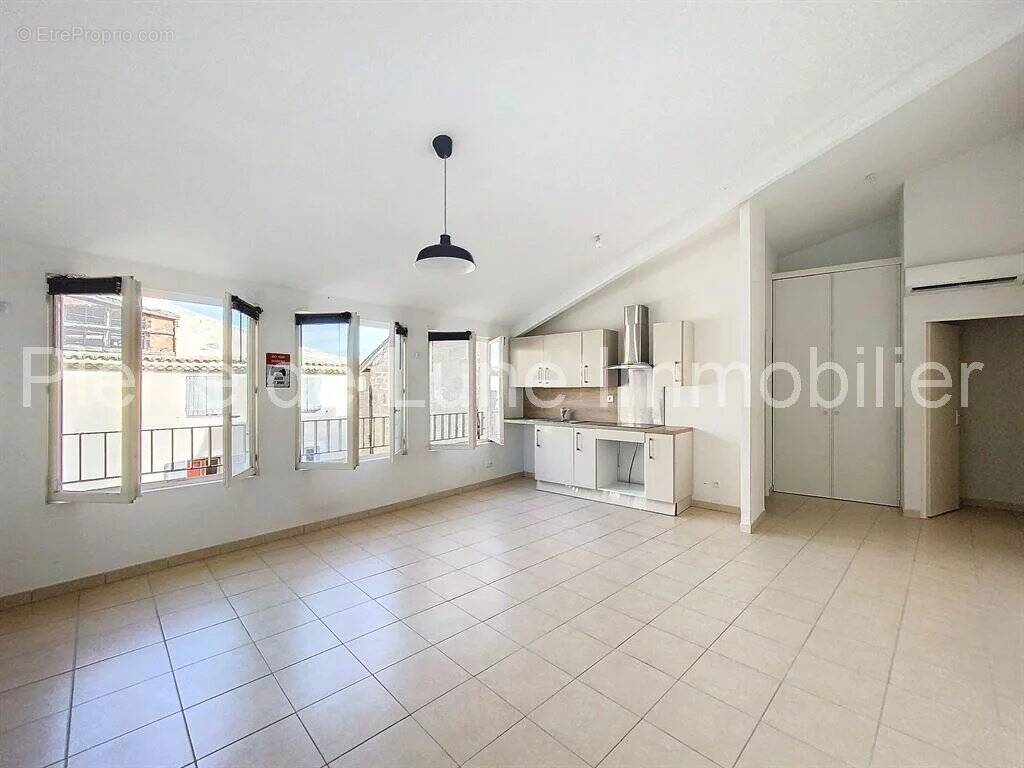 Appartement à PERTUIS