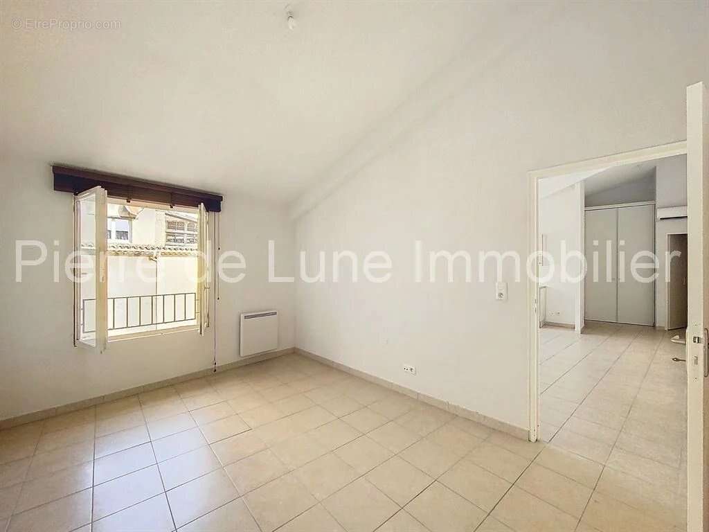 Appartement à PERTUIS