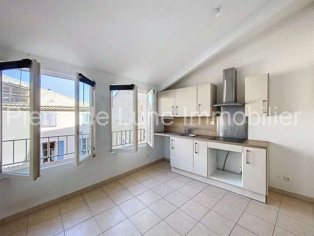 Appartement à PERTUIS