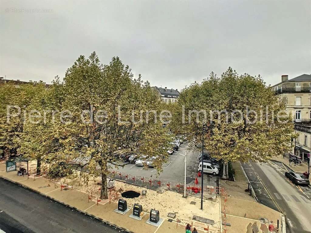 Commerce à PERIGUEUX