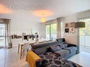 Appartement à CHAMPAGNE-AU-MONT-D'OR