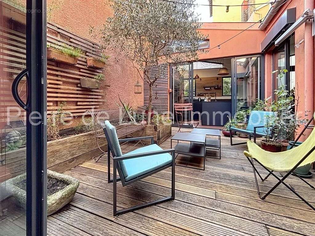 Appartement à LYON-7E