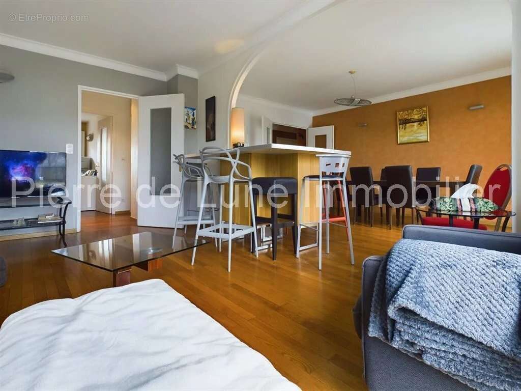 Appartement à LYON-6E