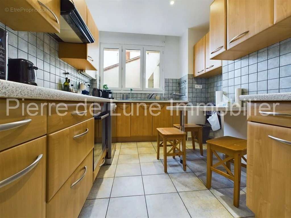 Appartement à LYON-6E