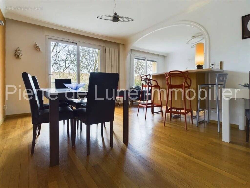 Appartement à LYON-6E