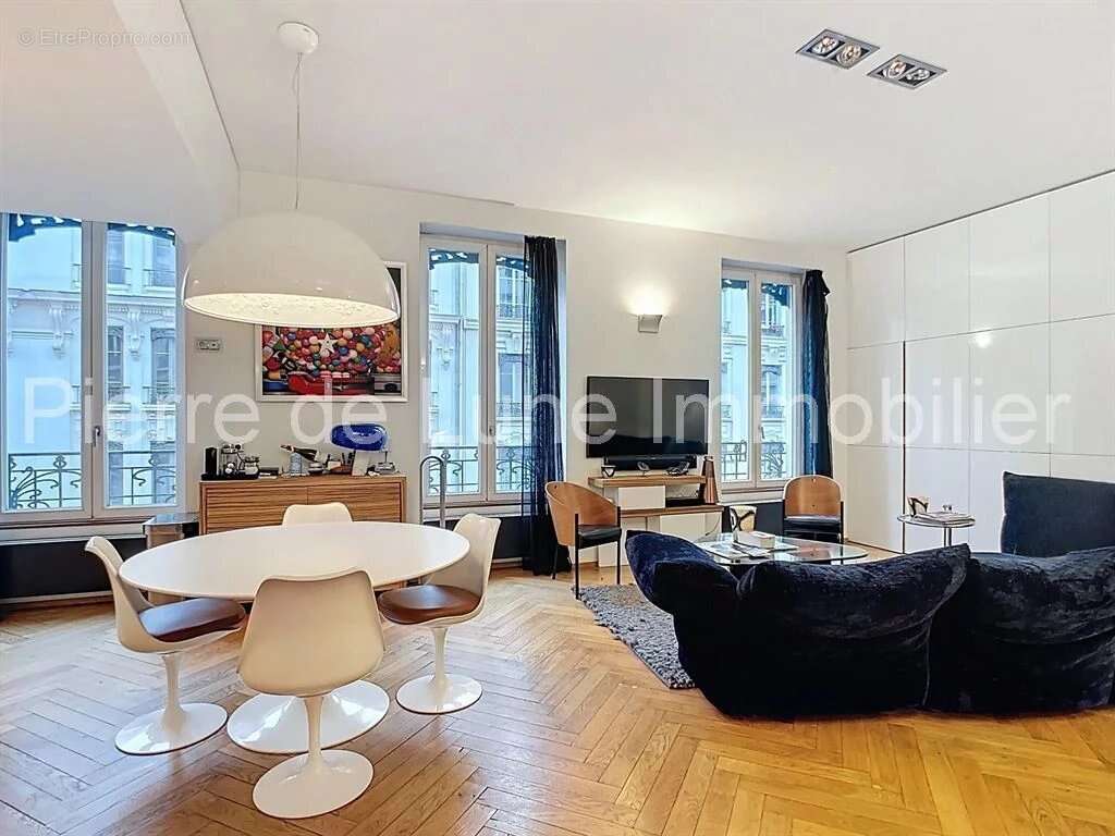 Appartement à LYON-1E