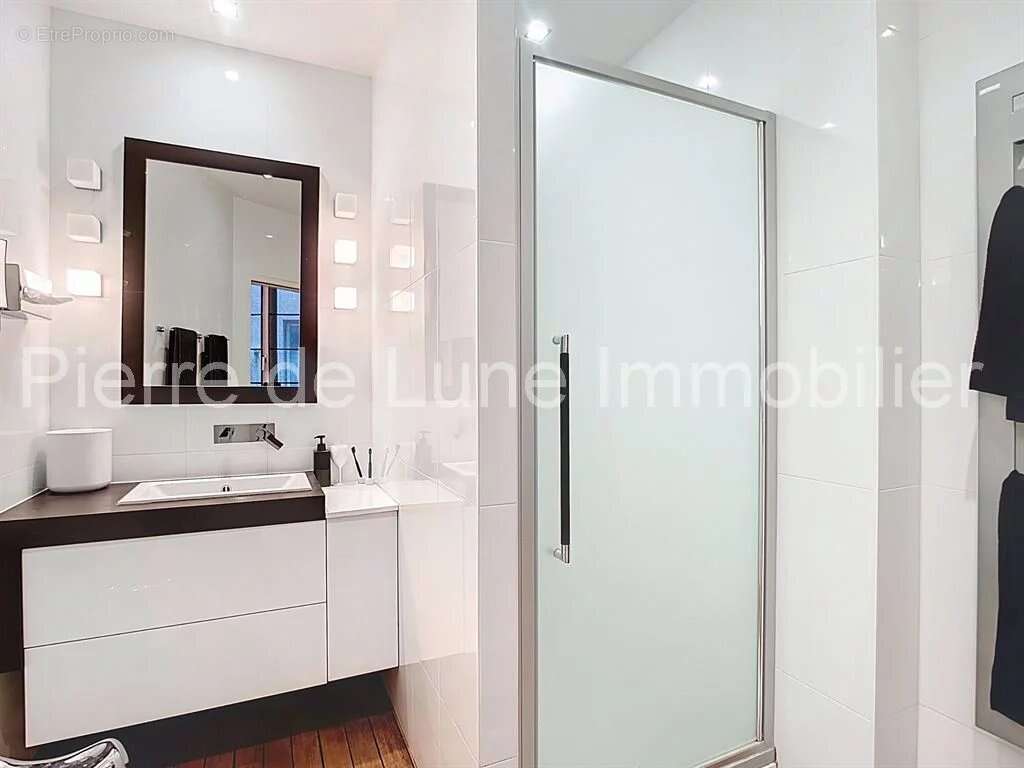 Appartement à LYON-1E