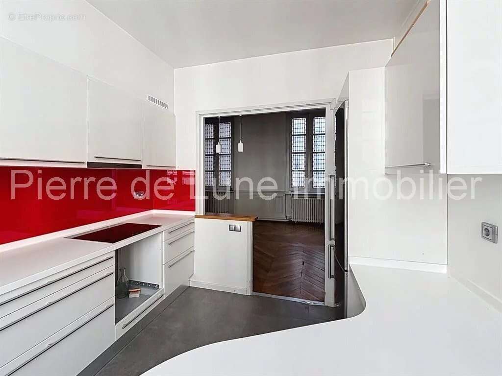 Appartement à LYON-6E