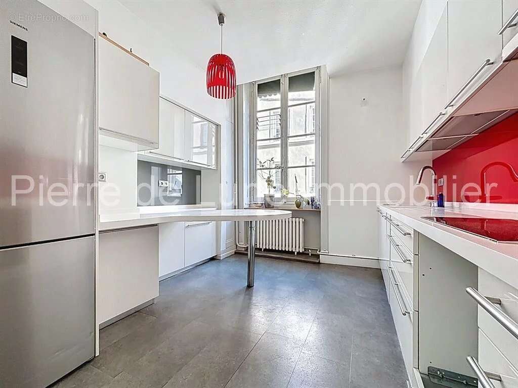 Appartement à LYON-6E