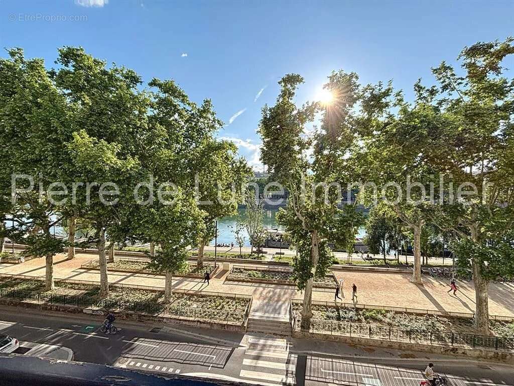 Appartement à LYON-6E