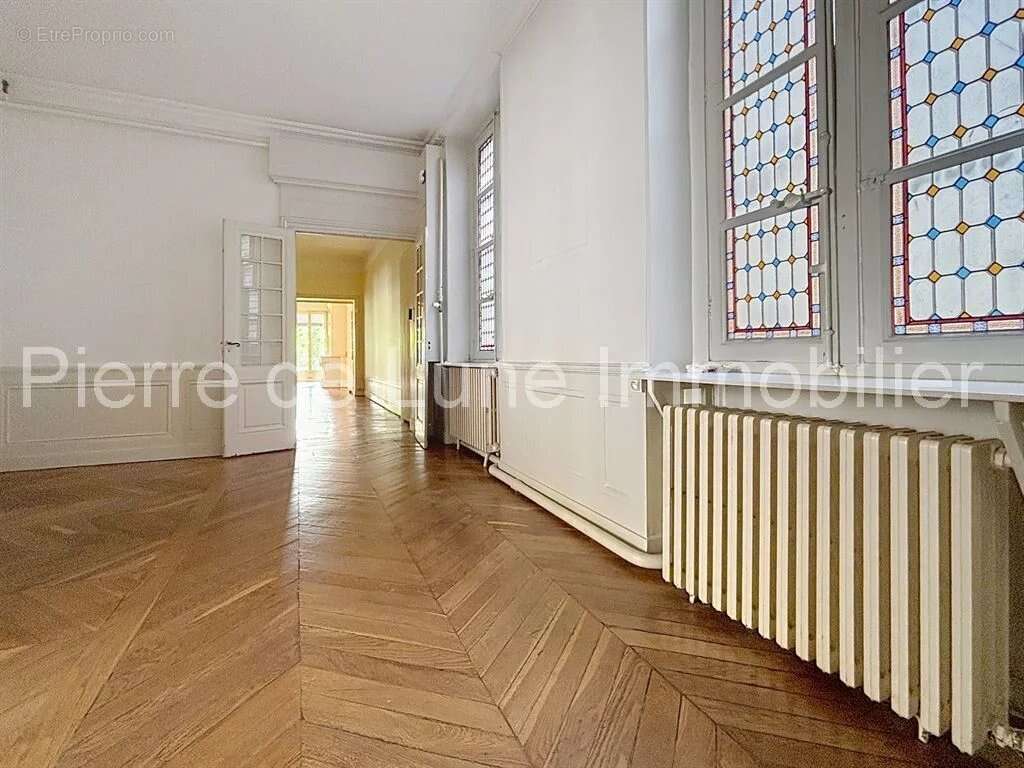 Appartement à LYON-6E