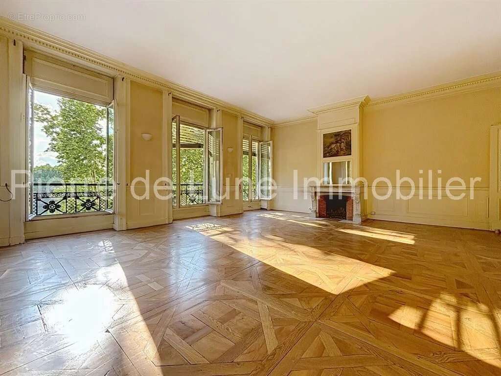 Appartement à LYON-6E