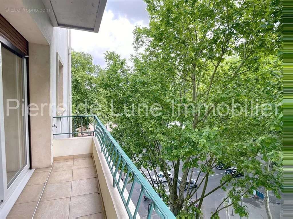 Appartement à LYON-6E