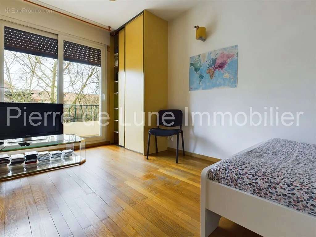 Appartement à LYON-6E