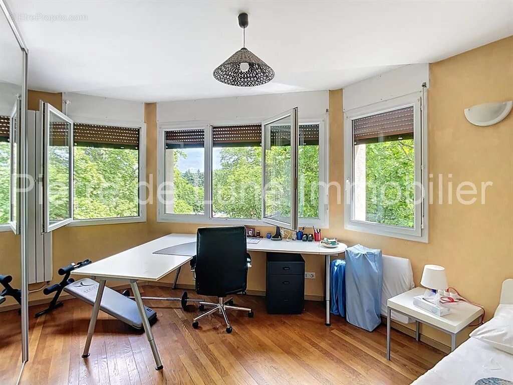 Appartement à LYON-6E