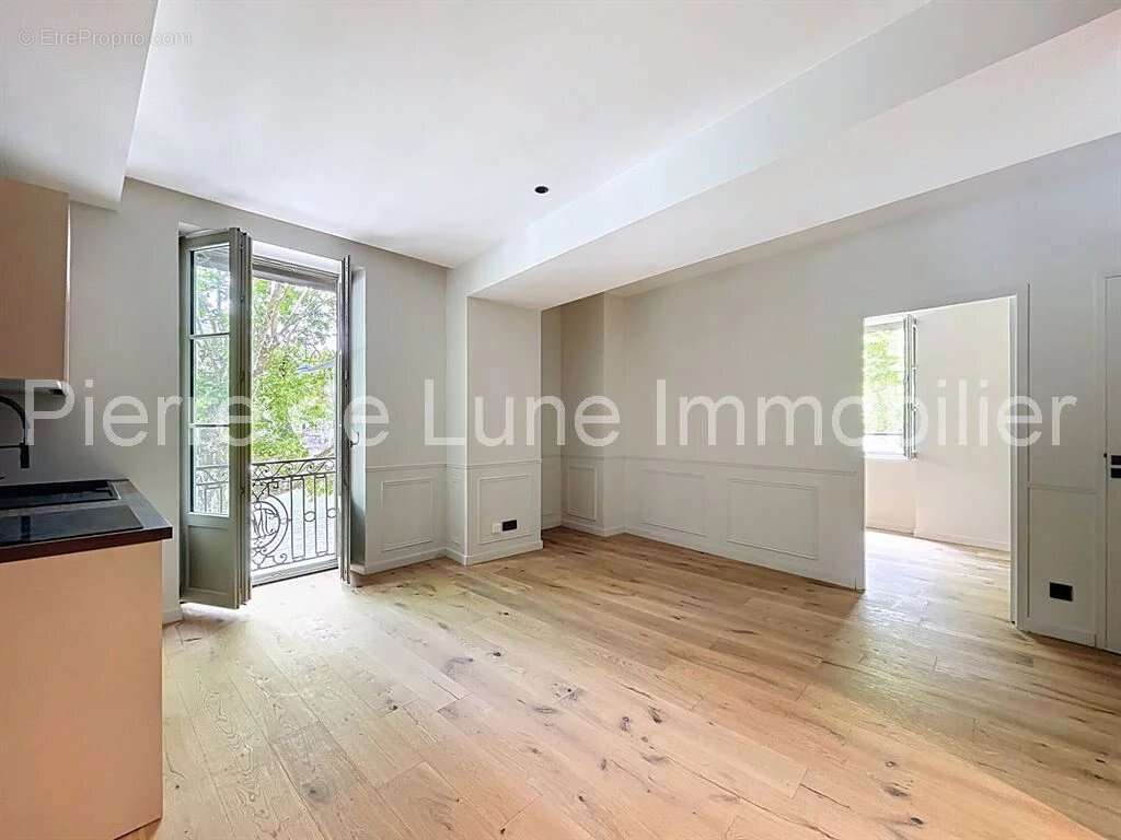 Appartement à LYON-1E
