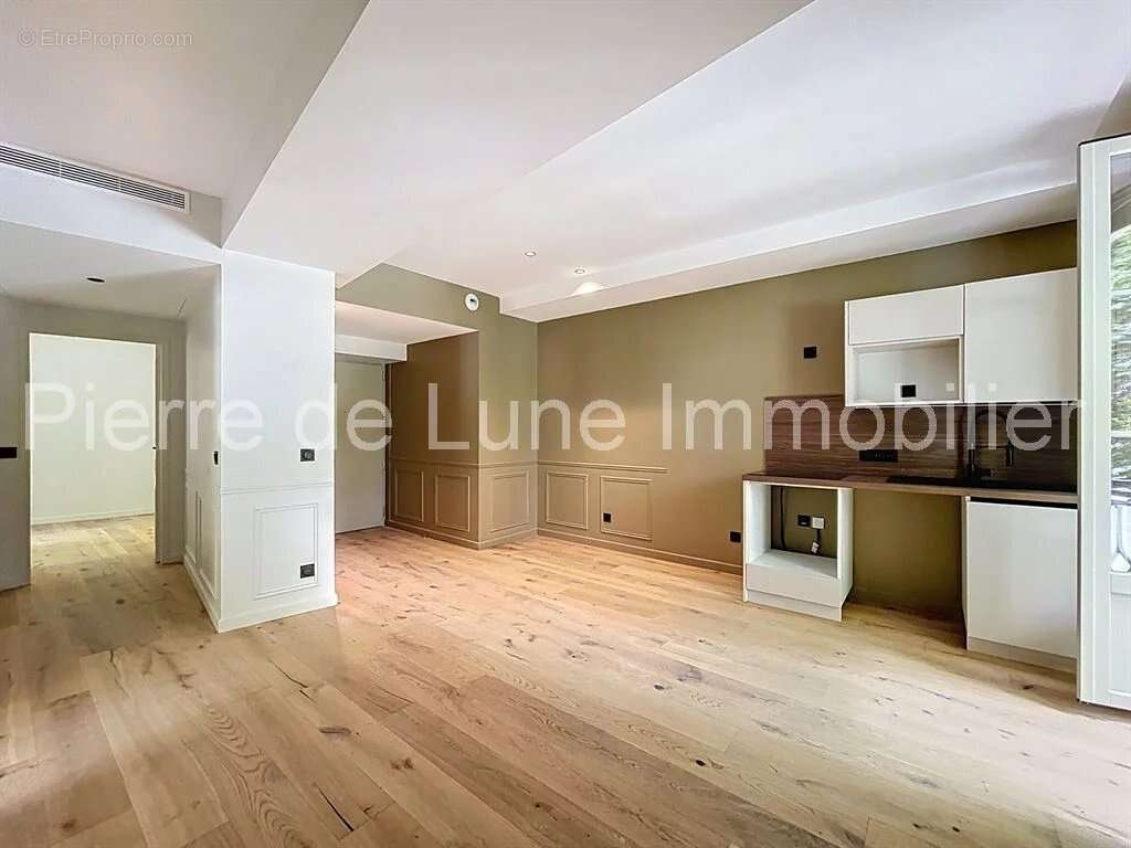 Appartement à LYON-1E