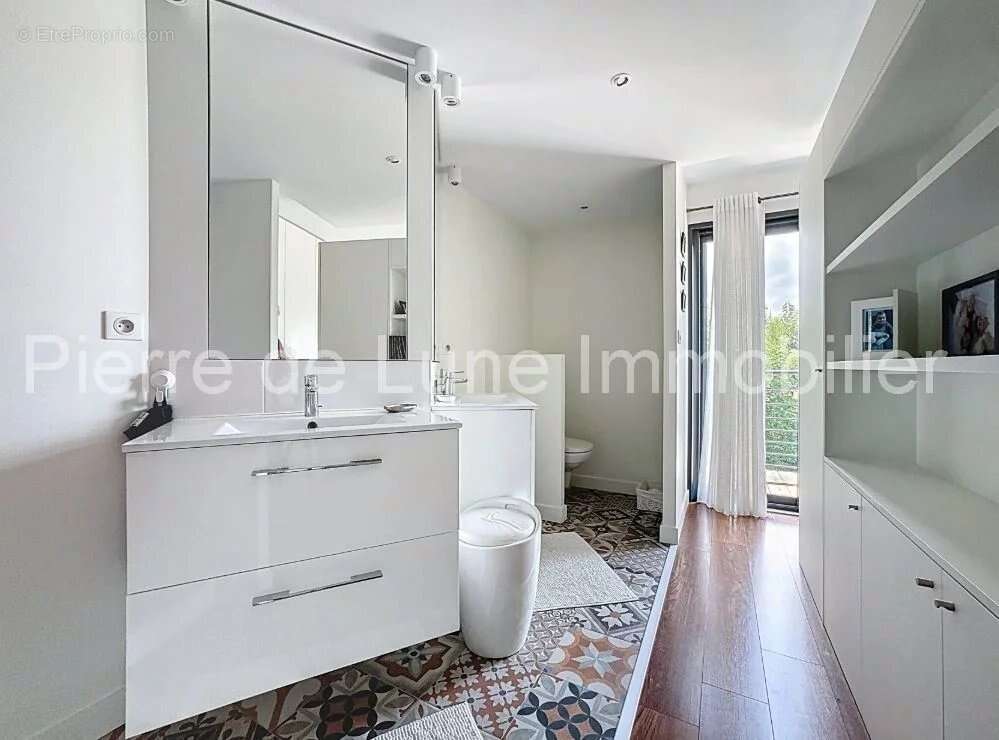 Maison à SAINT-GERMAIN-SUR-L&#039;ARBRESLE