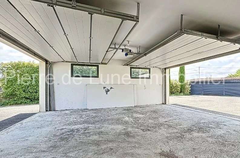 Maison à SAINT-GERMAIN-SUR-L&#039;ARBRESLE