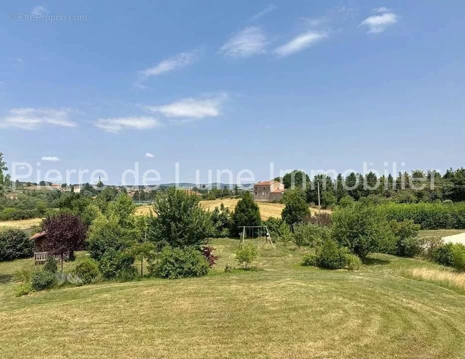 Maison à SAINT-GERMAIN-SUR-L&#039;ARBRESLE