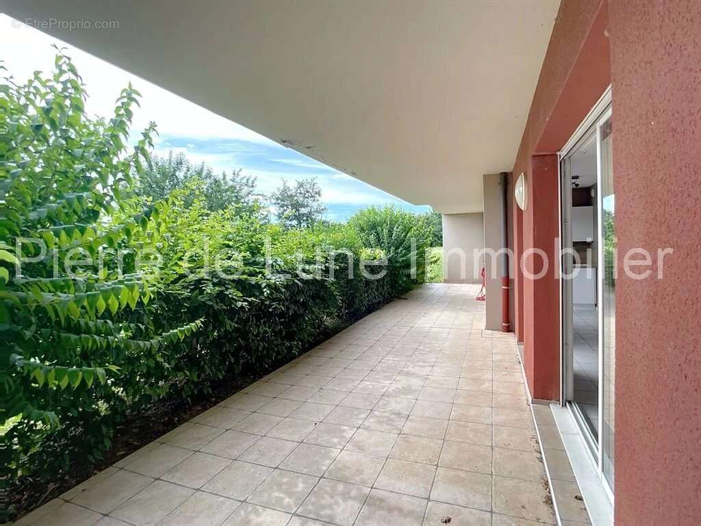 Appartement à ANSE