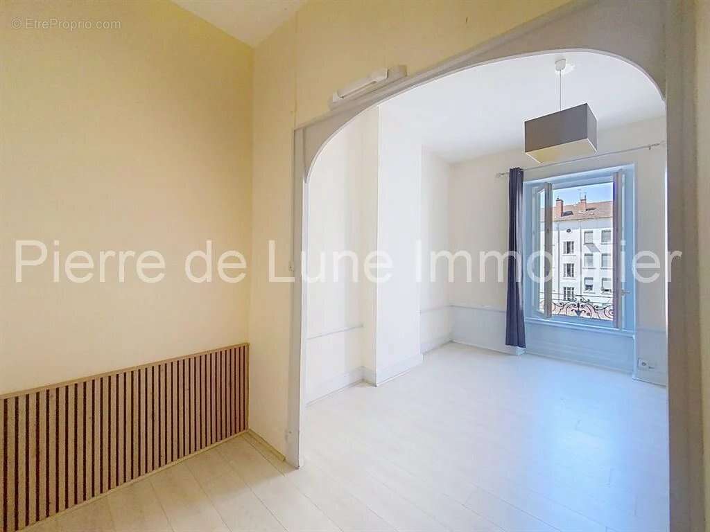 Appartement à LYON-1E