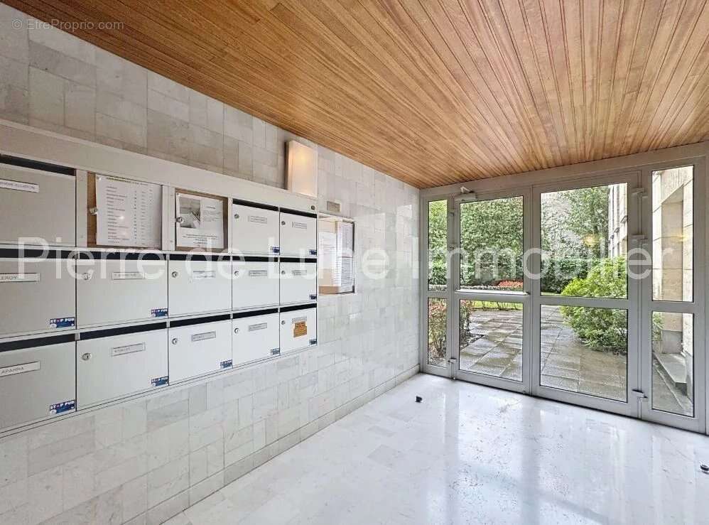 Appartement à VERSAILLES