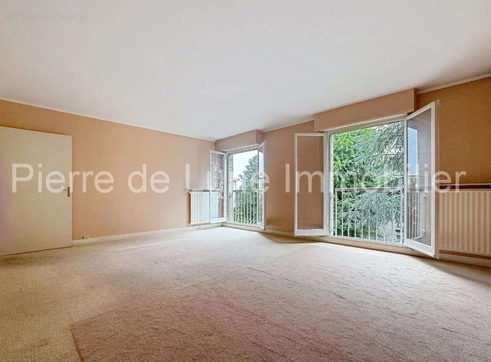 Appartement à VERSAILLES