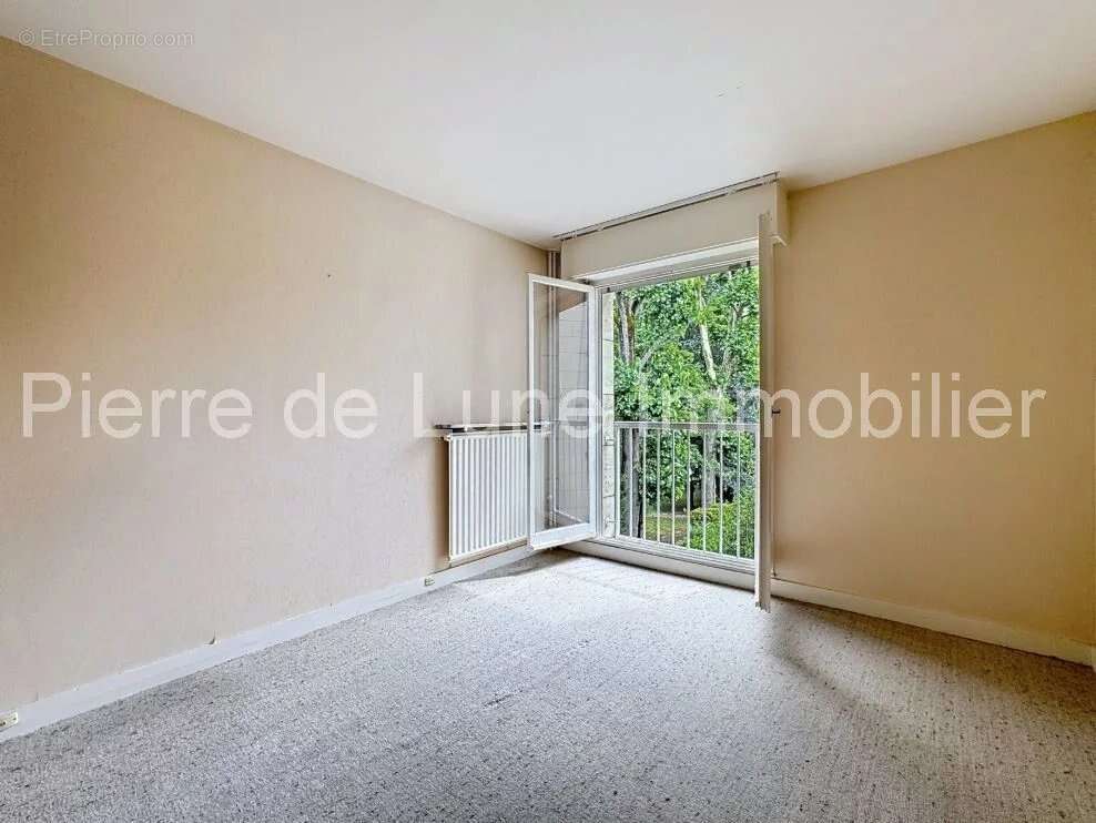 Appartement à VERSAILLES