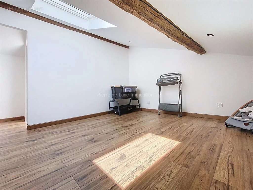 Appartement à MOIRE