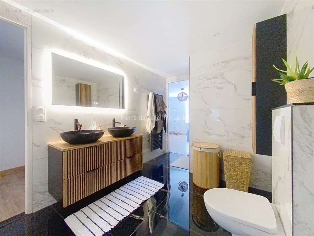 Appartement à MOIRE