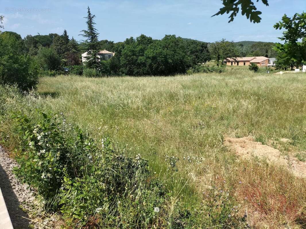 Terrain à CLERMONT-L&#039;HERAULT