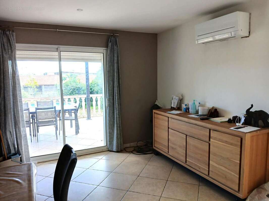 Maison à VILLEVEYRAC