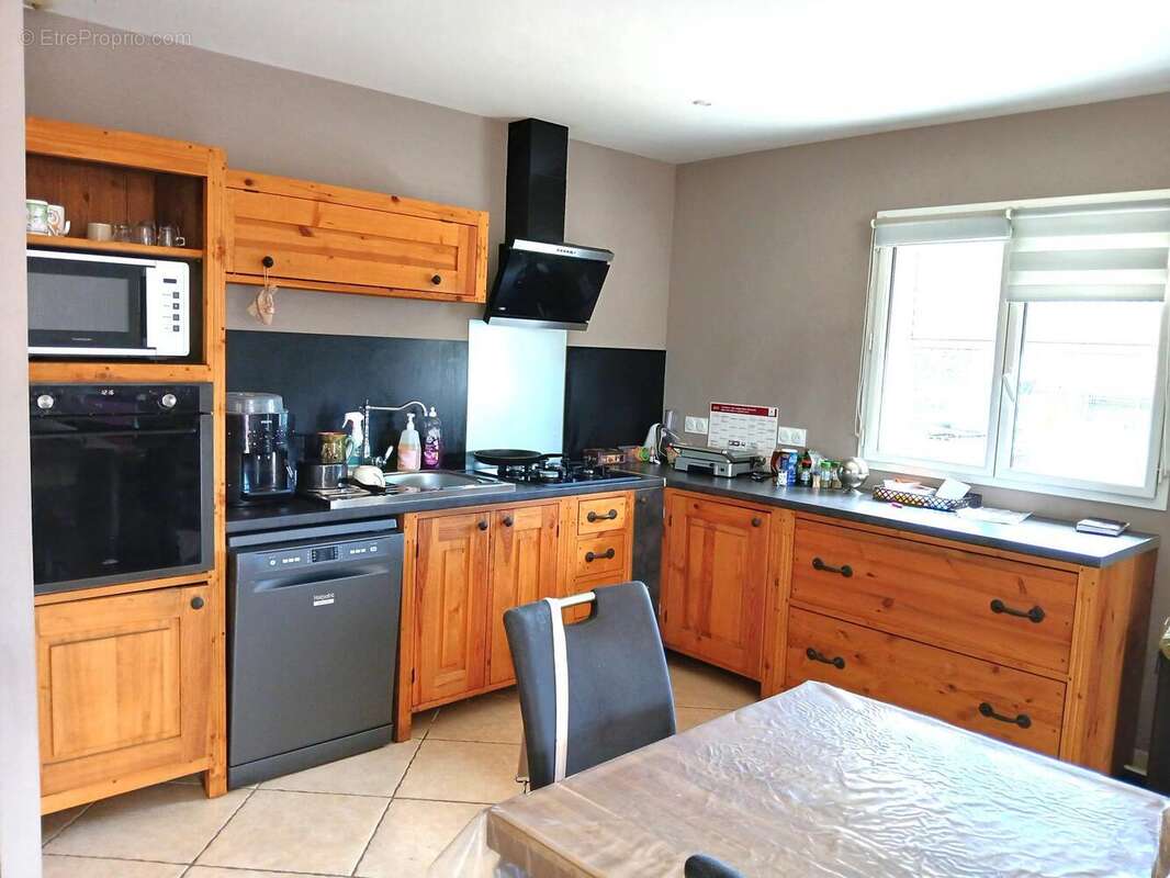 Maison à VILLEVEYRAC