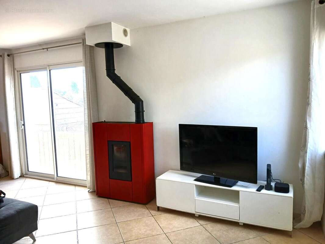 Maison à VILLEVEYRAC